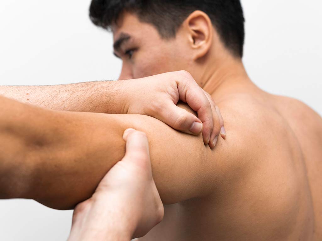 riabilitazione-spalla-fisioterapia-parma Riabilitazione Spalla Fisioterapista