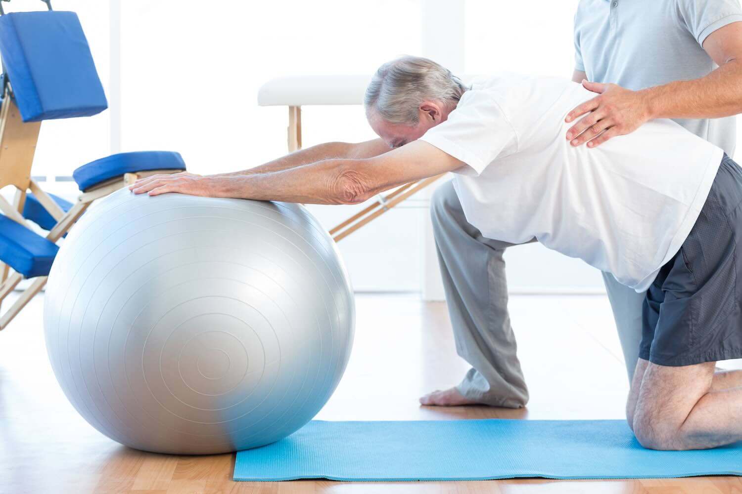 Fisioterapia geriatrica: esercizi per mobilità e autonomia