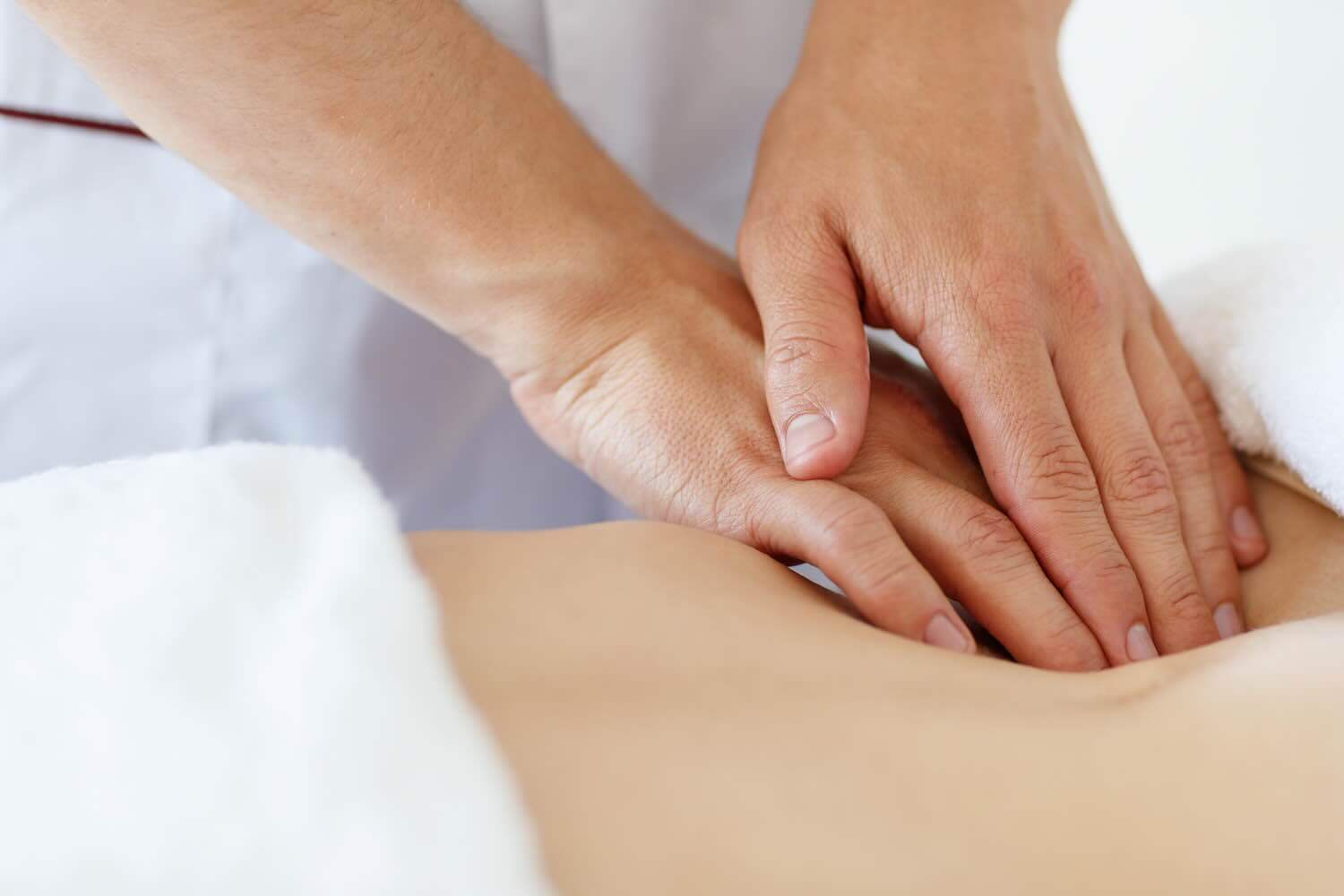 Massoterapia: benefici, indicazioni e controindicazioni